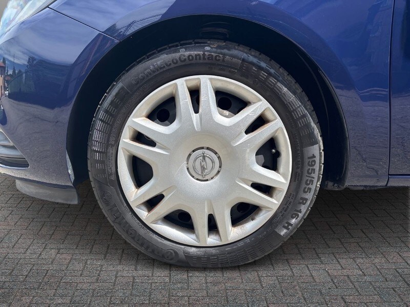OPEL Corsa 5ª serie Corsa 1.2 5 porte n-Joy