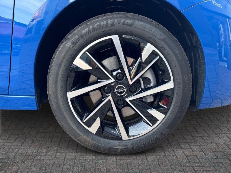 OPEL Corsa 6ª serie Corsa Hybrid 110 CV aut. GS